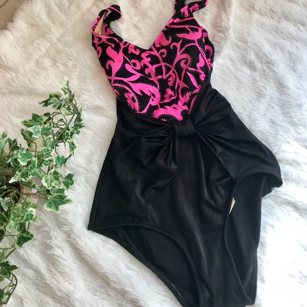 Vintage illusions bathing suit Sz 8